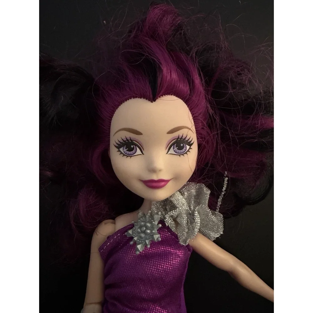 Mattel Ever After High Magic Arrow Raven Queen 10